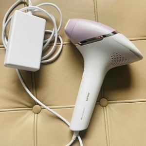 Philips Lumea BRI948 Prestige IPL Hair Removal with SenseIQ